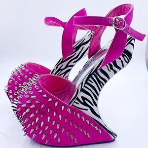 Fuchsia Fabulosity at its Finest